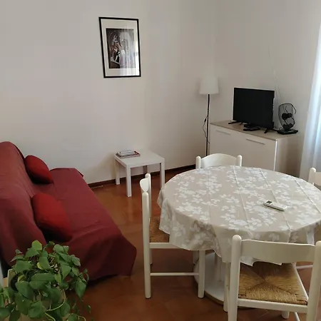 A Due Passi Dal Mare Apartamento *